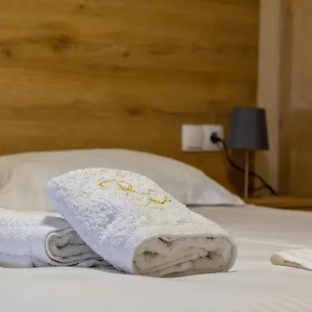 Remezzo Luxury Apartment