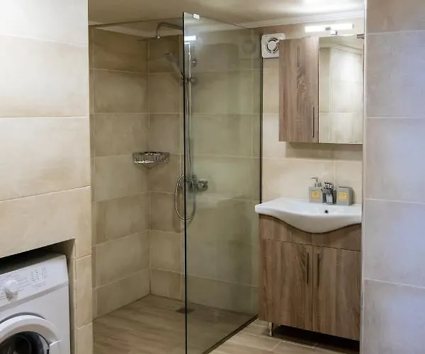 Remezzo Luxury Корони