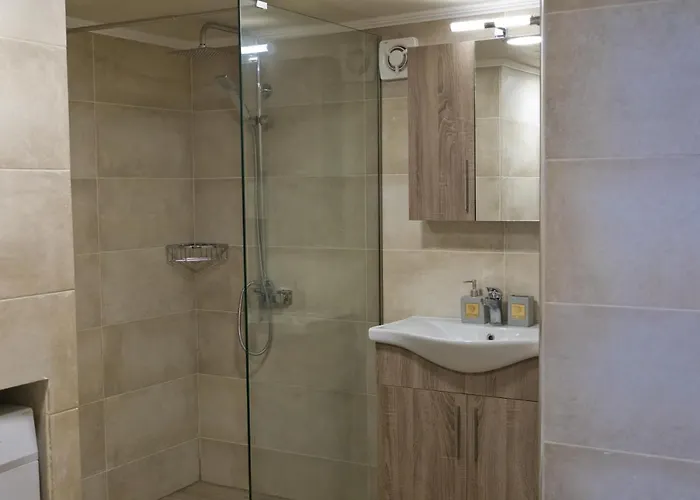 Remezzo Luxury Корони